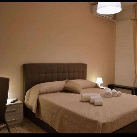 Mary'S House Bed and Breakfast Napoli Esterno foto